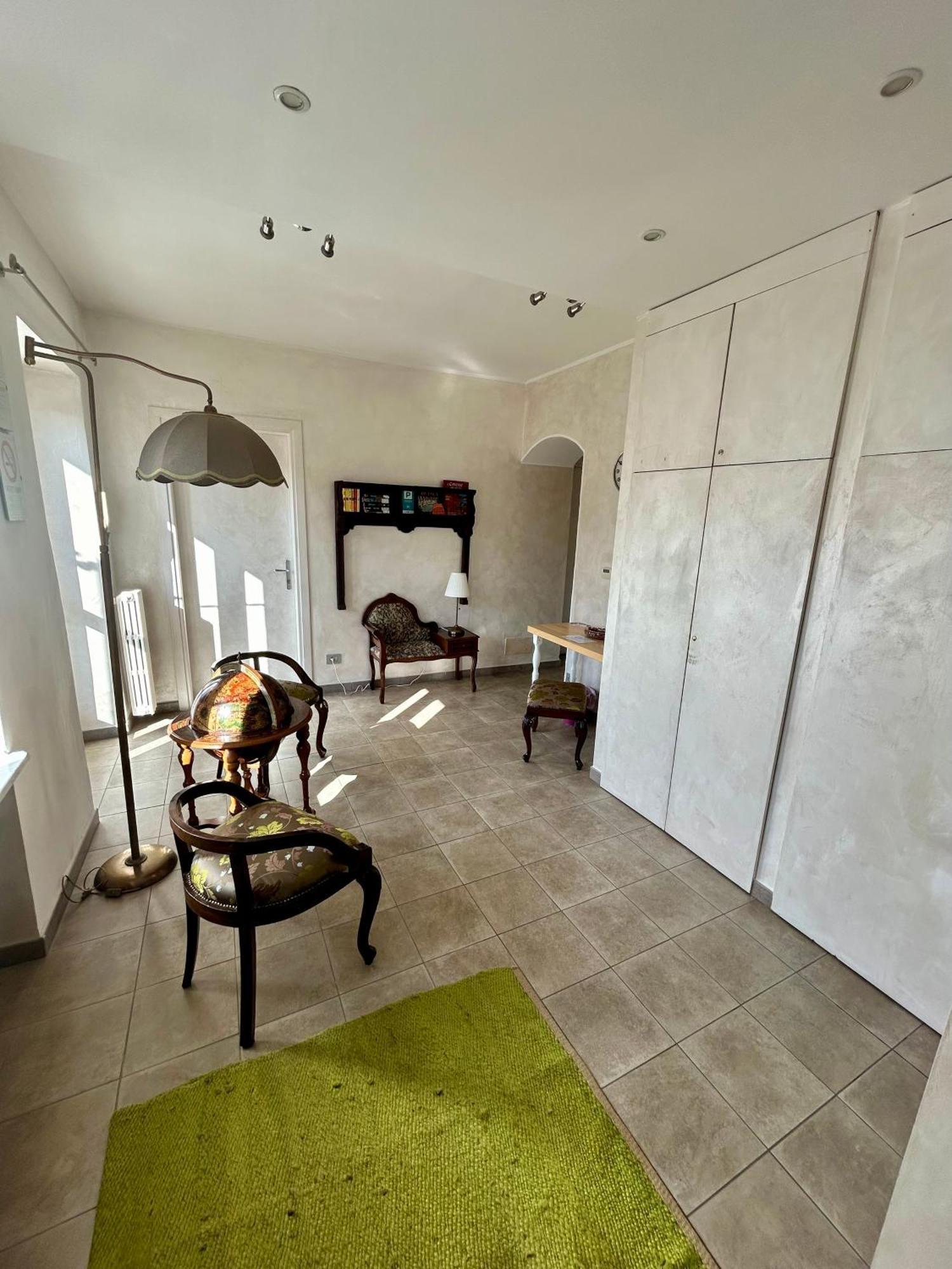 베나리아 리알레 La Finestra Sulla Reggia B&B 외부 사진