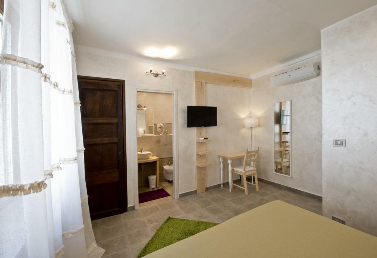 베나리아 리알레 La Finestra Sulla Reggia B&B 외부 사진
