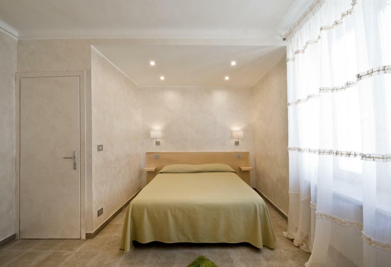 베나리아 리알레 La Finestra Sulla Reggia B&B 외부 사진
